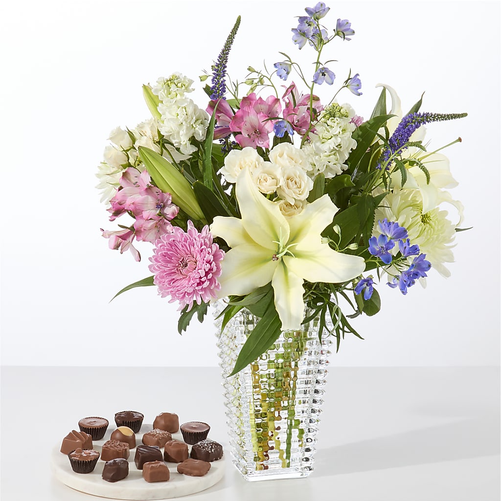 Winter Celebration Bouquet – FARFANS FLOWERS & DECORATIONS LLC, Frederick MD