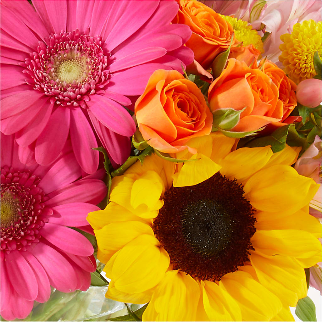 Florist Original Mixed Bouquet – FARFANS FLOWERS & DECORATIONS LLC, Frederick MD