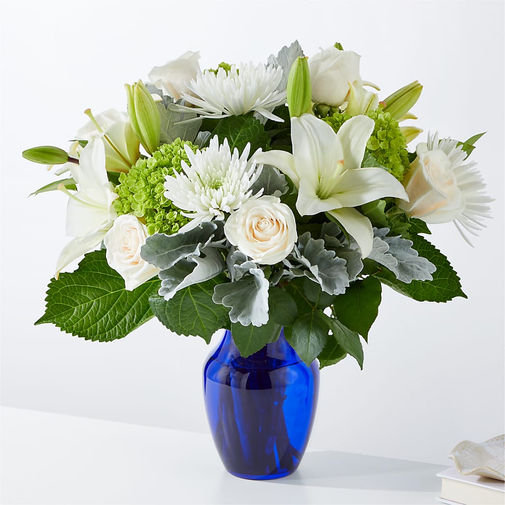 Snowy Dreams Bouquet – FARFANS FLOWERS & DECORATIONS LLC, Frederick MD
