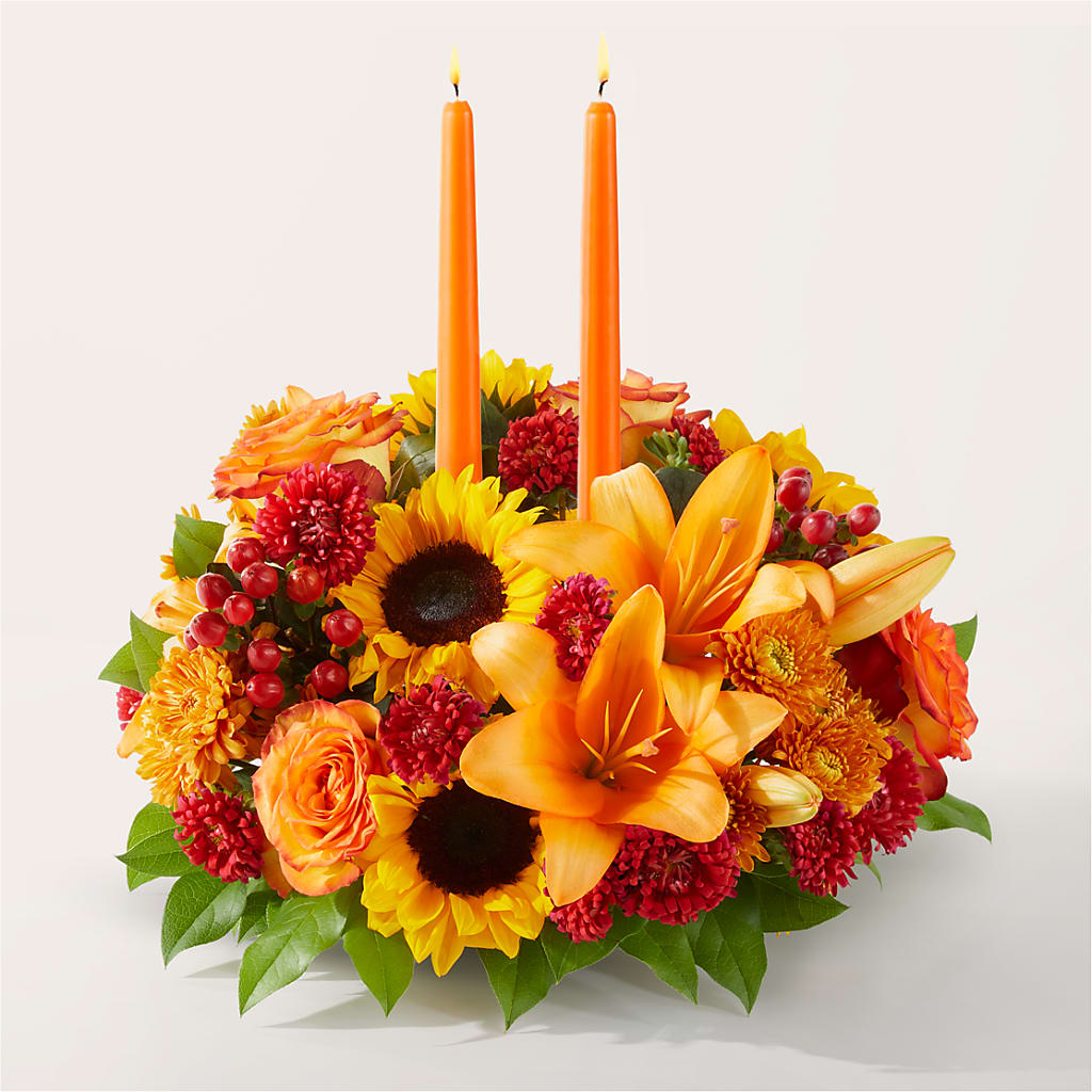 Grateful Centerpiece – FARFANS FLOWERS & DECORATIONS LLC, Frederick MD