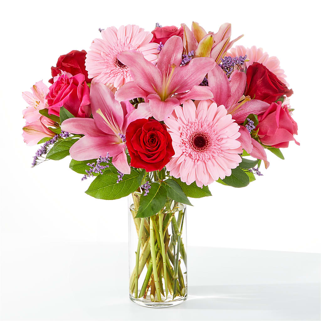 Lots of Love Bouquet – FARFANS FLOWERS & DECORATIONS LLC, Frederick MD