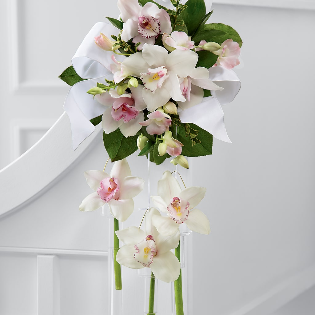 Perfect Entrance Pew Arrangement – FARFANS FLOWERS & DECORATIONS LLC, Frederick MD