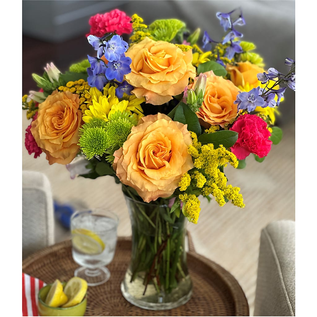 Bold & Bright – A Florist Original – FARFANS FLOWERS & DECORATIONS LLC, Frederick MD
