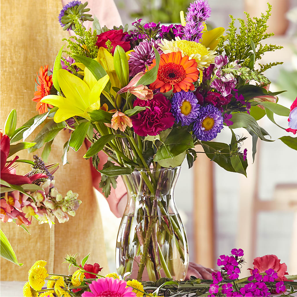 Bold & Bright – A Florist Original – FARFANS FLOWERS & DECORATIONS LLC, Frederick MD