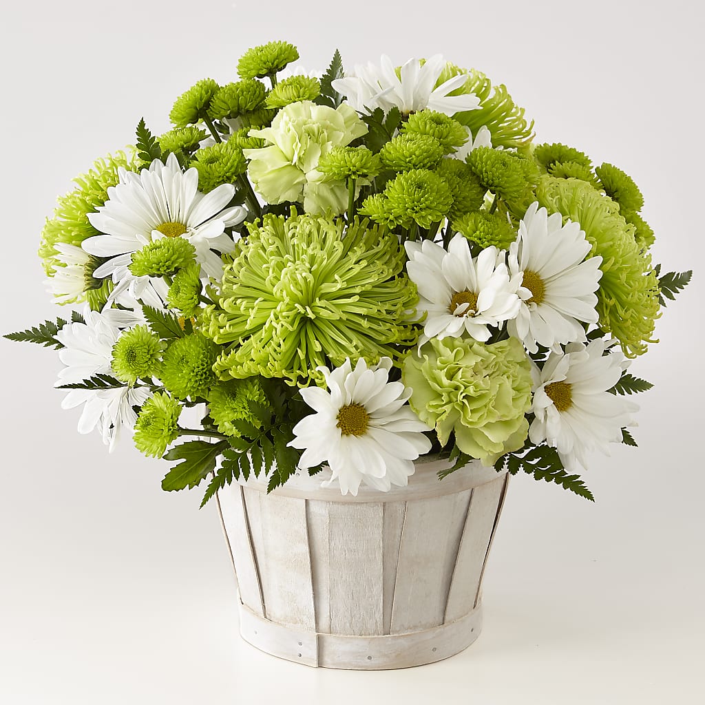 Lucky Charm Basket (Standard) – FARFANS FLOWERS & DECORATIONS LLC, Frederick MD