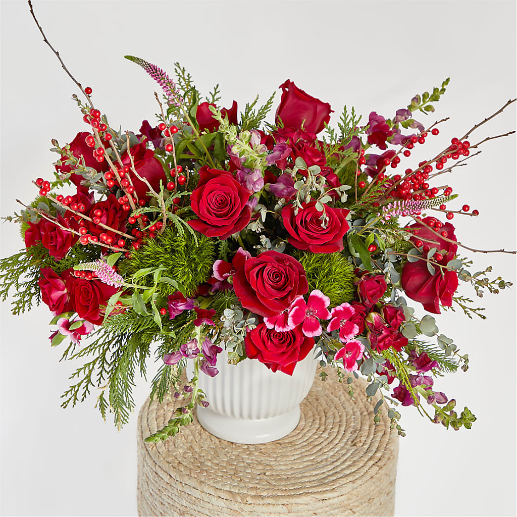 Big Red Bow Bouquet – FARFANS FLOWERS & DECORATIONS LLC, Frederick MD