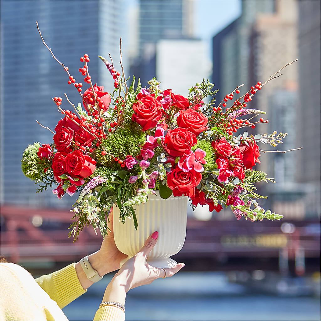 Big Red Bow Bouquet – FARFANS FLOWERS & DECORATIONS LLC, Frederick MD