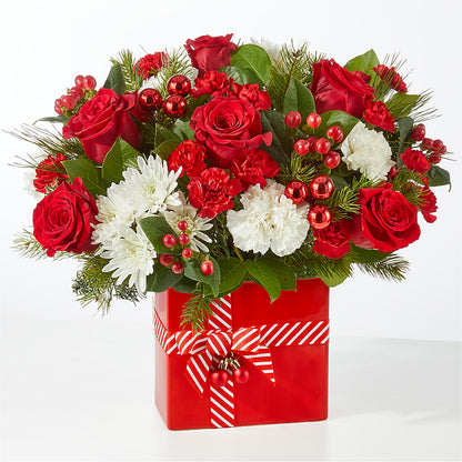 Presents Under the Tree Bouquet – FARFANS FLOWERS & DECORATIONS LLC, Frederick MD