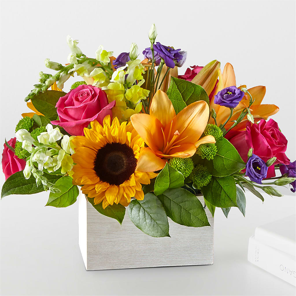 Best Day Box Bouquet – FARFANS FLOWERS & DECORATIONS LLC, Frederick MD