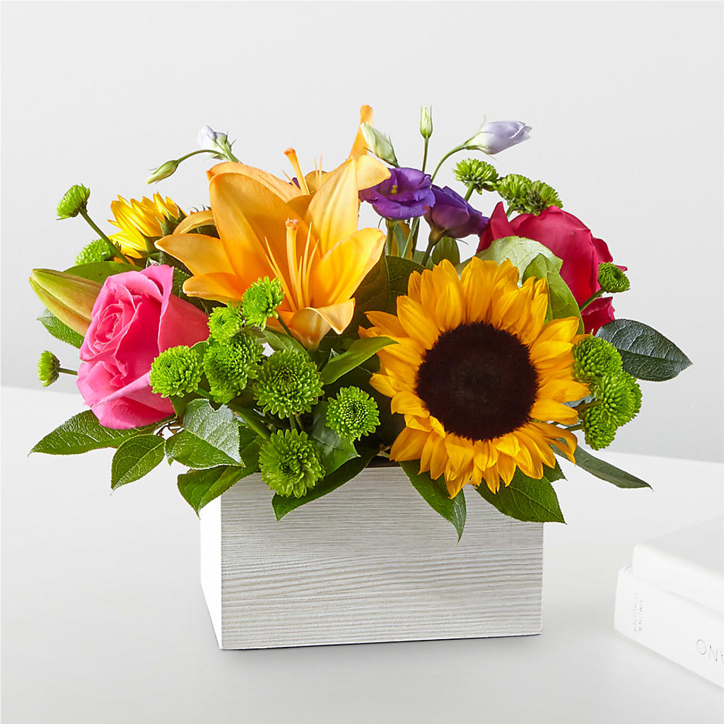 Best Day Box Bouquet – FARFANS FLOWERS & DECORATIONS LLC, Frederick MD