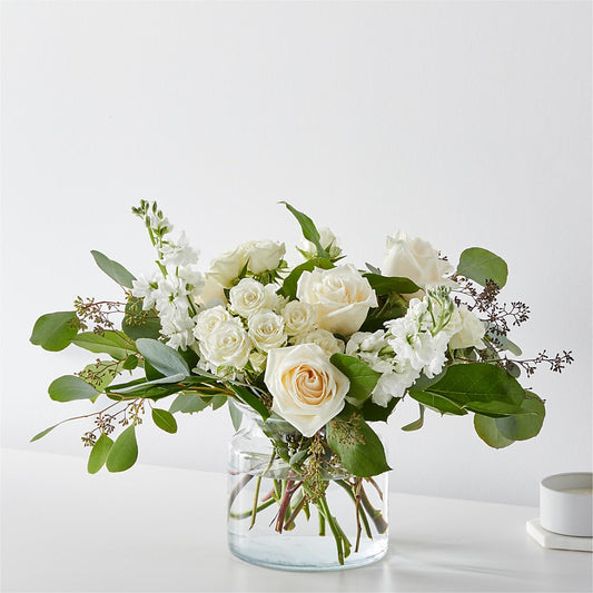 Fresh Linen Bouquet – FARFANS FLOWERS & DECORATIONS LLC, Frederick MD