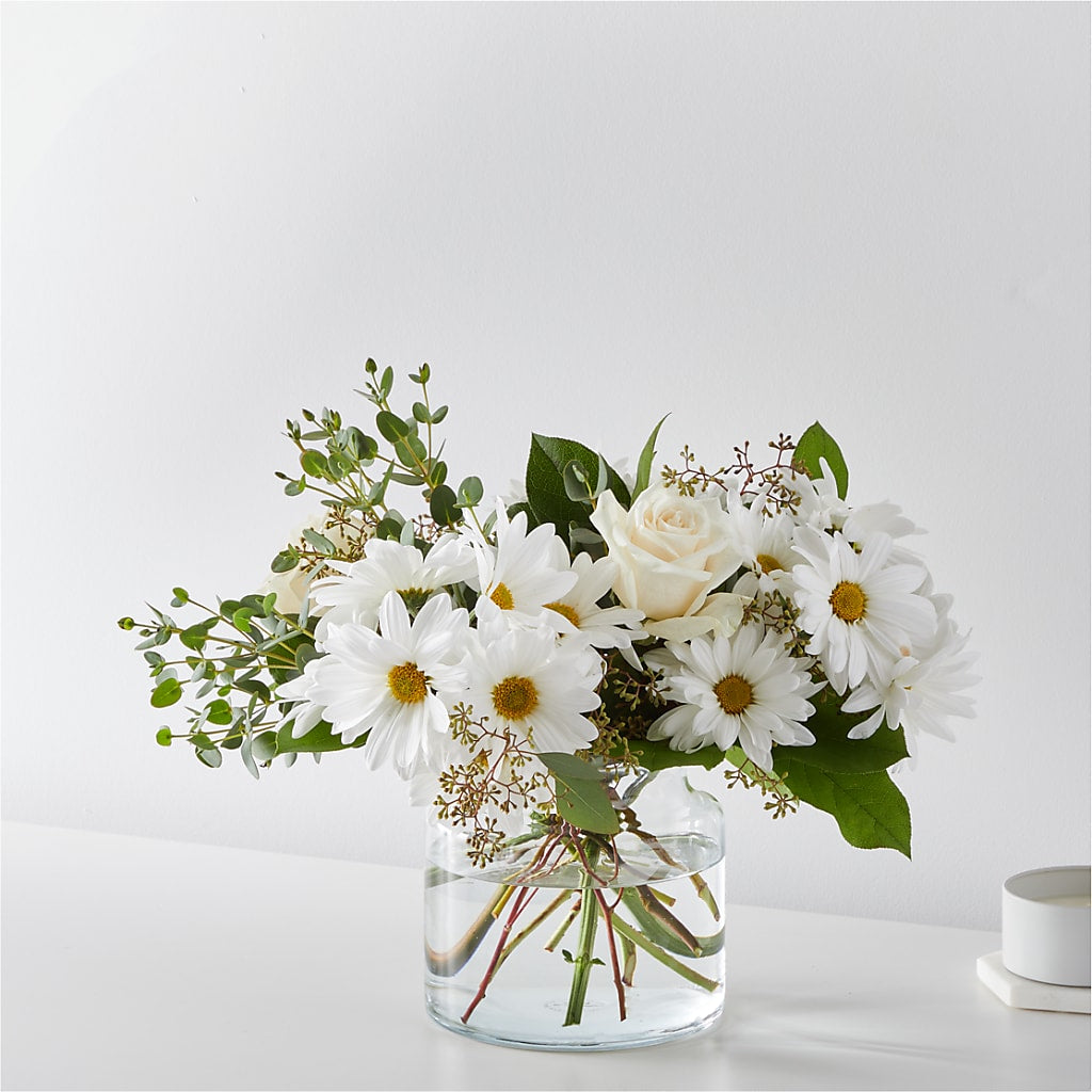 Fresh Linen Bouquet – FARFANS FLOWERS & DECORATIONS LLC, Frederick MD