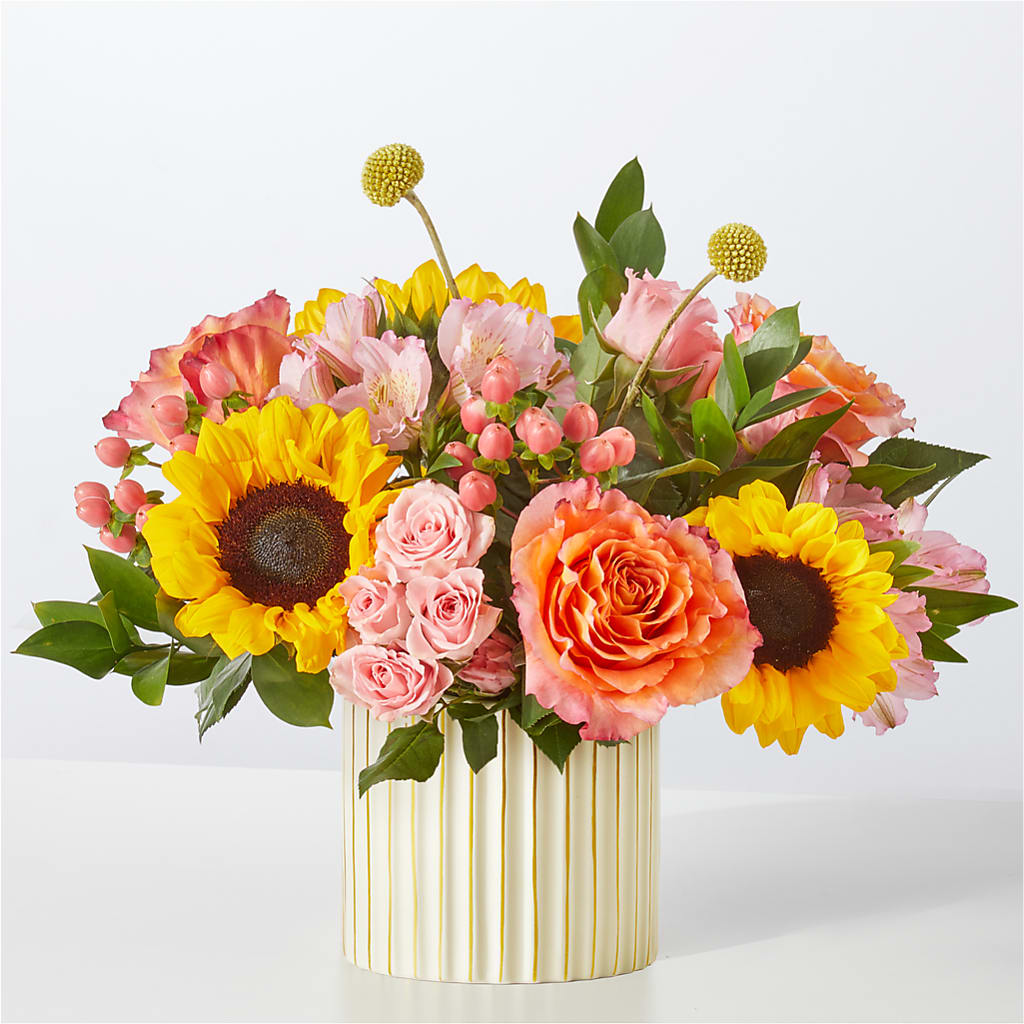 Sun's Out Bouquet – FARFANS FLOWERS & DECORATIONS LLC, Frederick MD