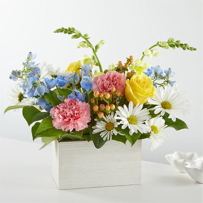 Sun Salutation Box Bouquet – FARFANS FLOWERS & DECORATIONS LLC, Frederick MD
