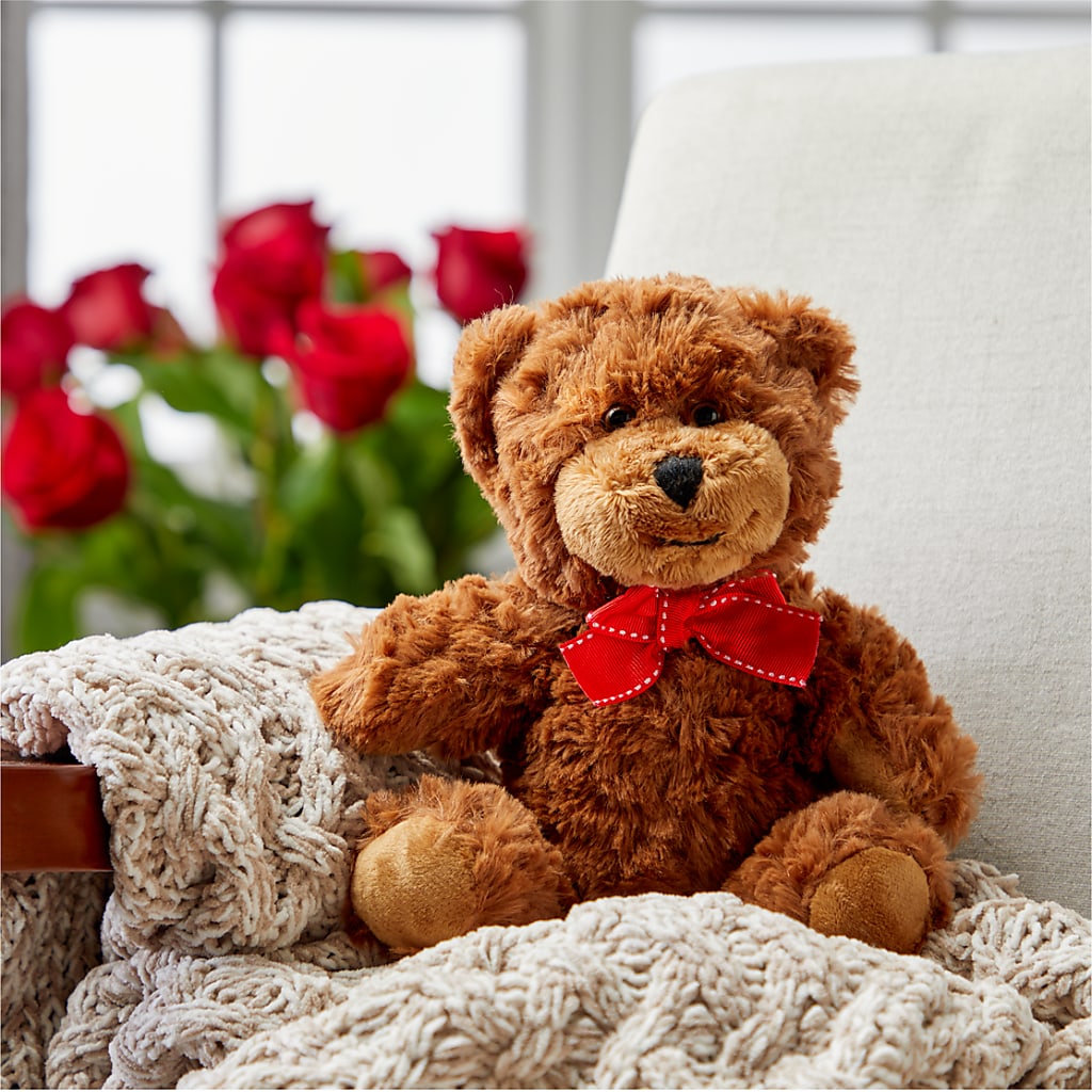 Romantic Long Stem Red Rose Bouquet Bundles – FARFANS FLOWERS & DECORATIONS LLC, Frederick MD