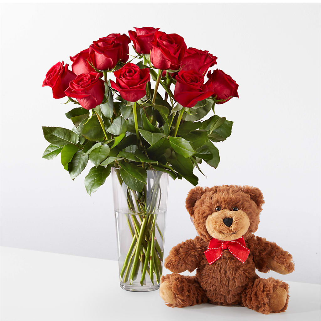 Romantic Long Stem Red Rose Bouquet Bundles – FARFANS FLOWERS & DECORATIONS LLC, Frederick MD