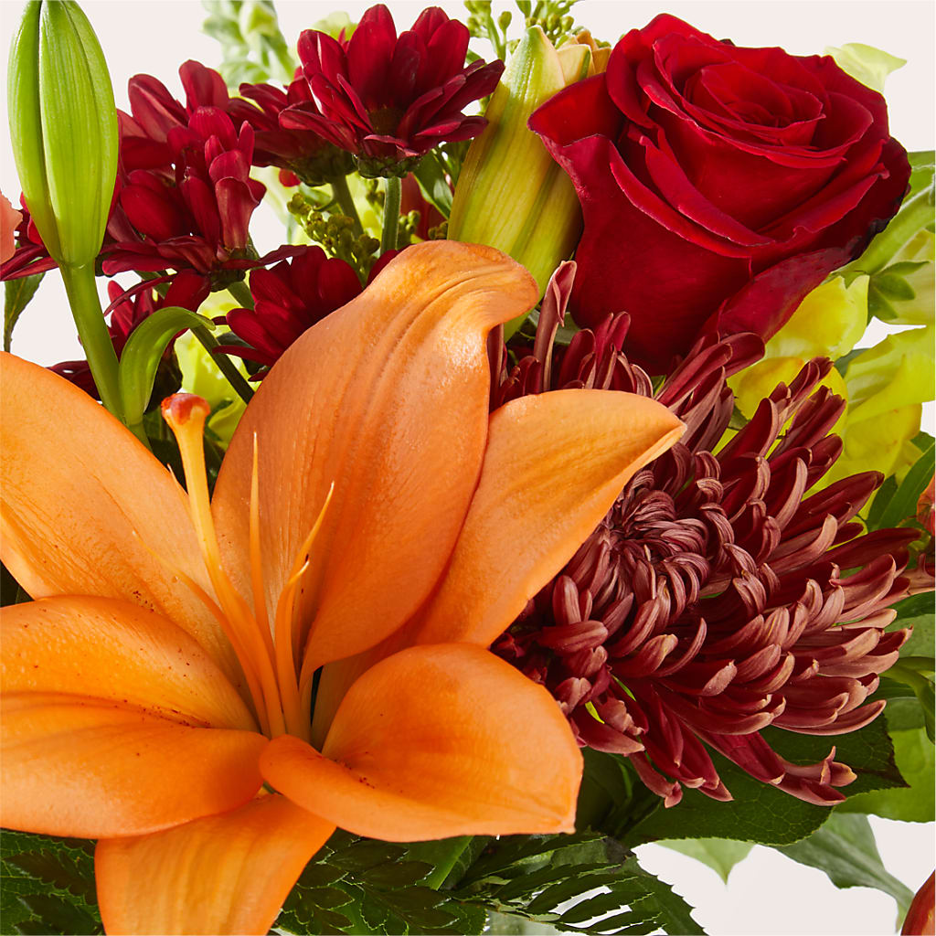 Sweater Season - A Florist Original – FARFANS FLOWERS & DECORATIONS LLC, Frederick MD