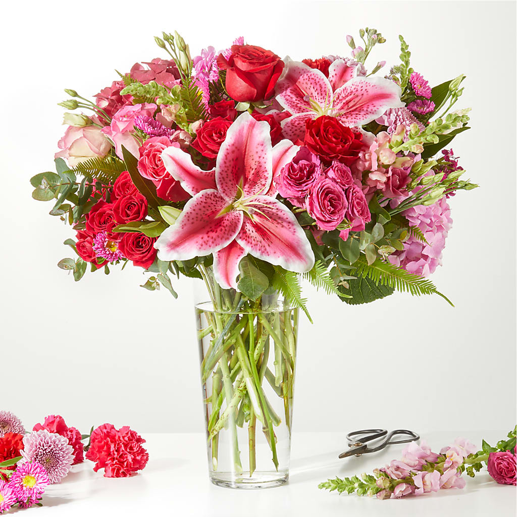 Swooning Over You - A Luxury Florist Original – FARFANS FLOWERS & DECORATIONS LLC, Frederick MD