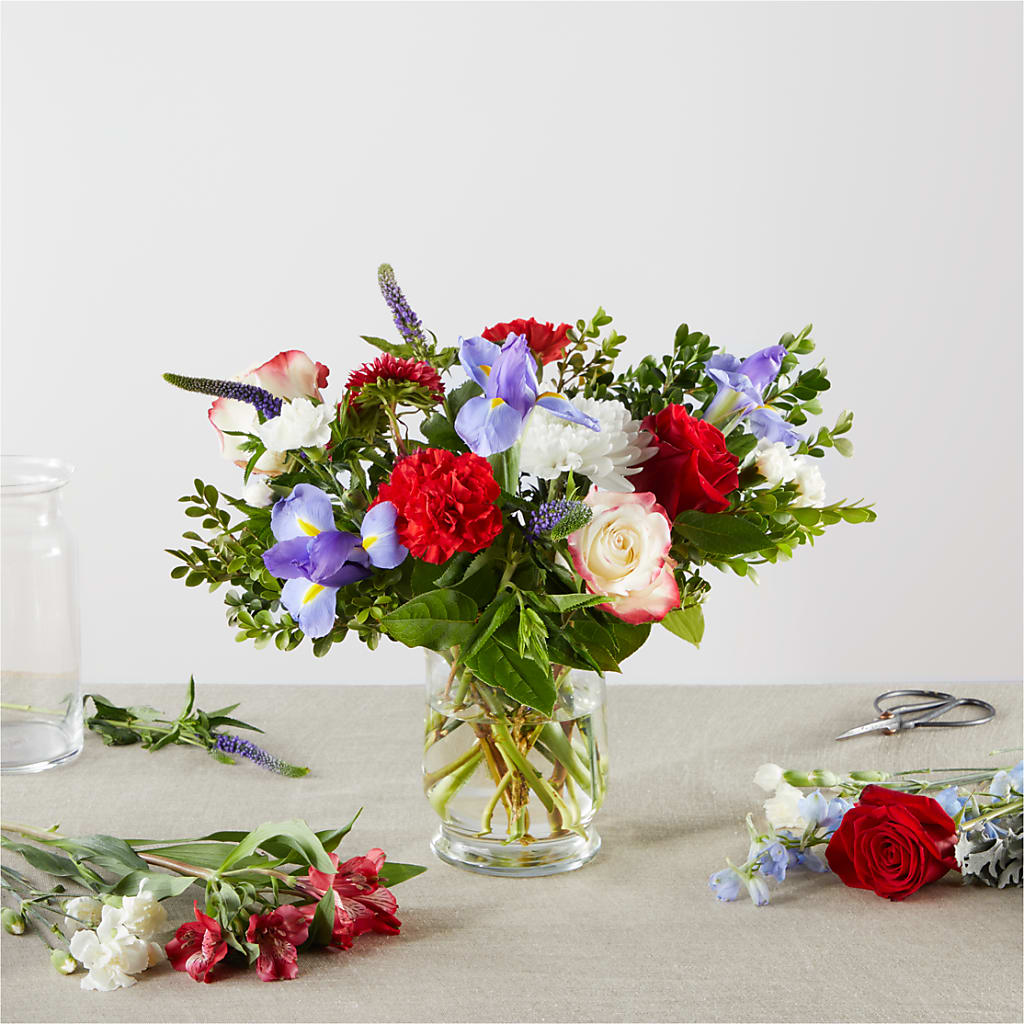 Star Spangled - A Florist Original – FARFANS FLOWERS & DECORATIONS LLC, Frederick MD