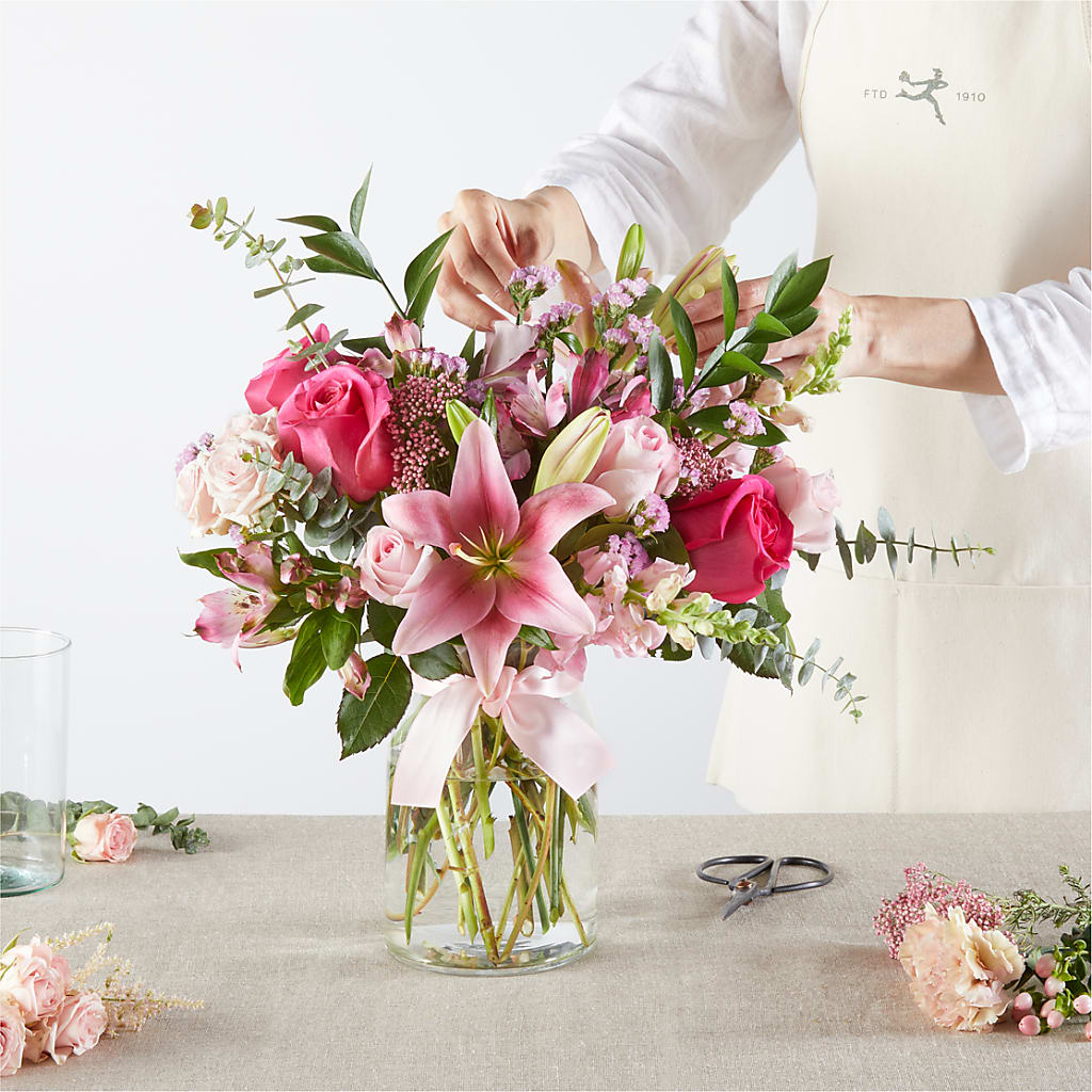 Pink Ribbon - A Florist Original – FARFANS FLOWERS & DECORATIONS LLC, Frederick MD