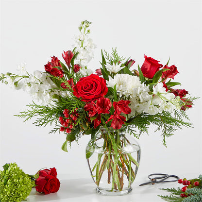 Merry Moment Bouquet – A Florist Original – FARFANS FLOWERS & DECORATIONS LLC, Frederick MD