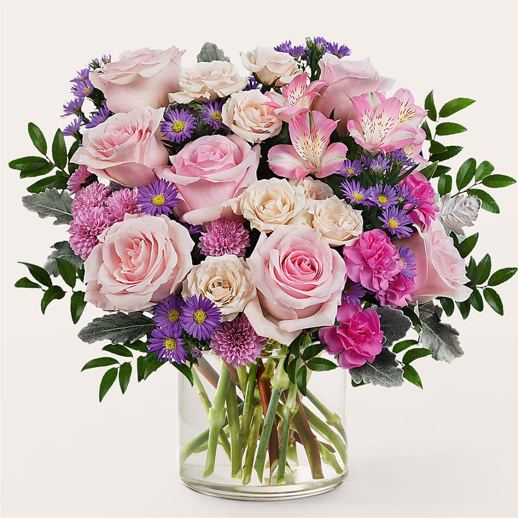 Light as a Feather Bouquet – FARFANS FLOWERS & DECORATIONS LLC, Frederick MD