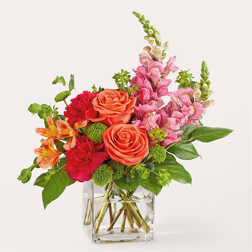Cosmopolitan Bouquet – FARFANS FLOWERS & DECORATIONS LLC, Frederick MD