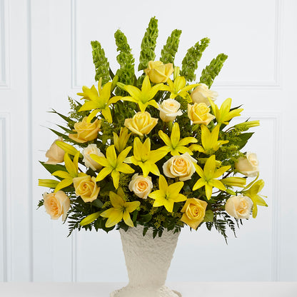 Golden Memories Arrangement – FARFANS FLOWERS & DECORATIONS LLC, Frederick MD