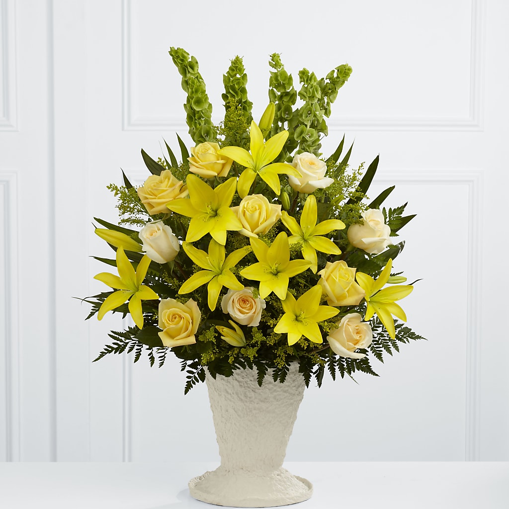 Golden Memories Arrangement – FARFANS FLOWERS & DECORATIONS LLC, Frederick MD