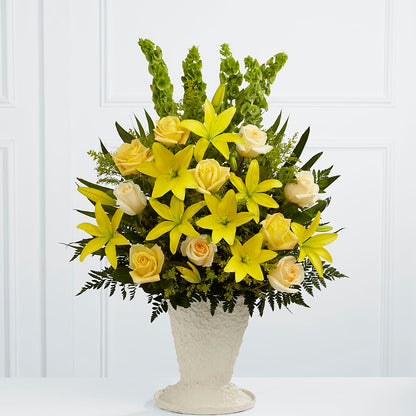 Golden Memories Arrangement – FARFANS FLOWERS & DECORATIONS LLC, Frederick MD