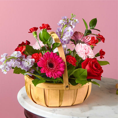 Pink Picnic Basket – FARFANS FLOWERS & DECORATIONS LLC, Frederick MD