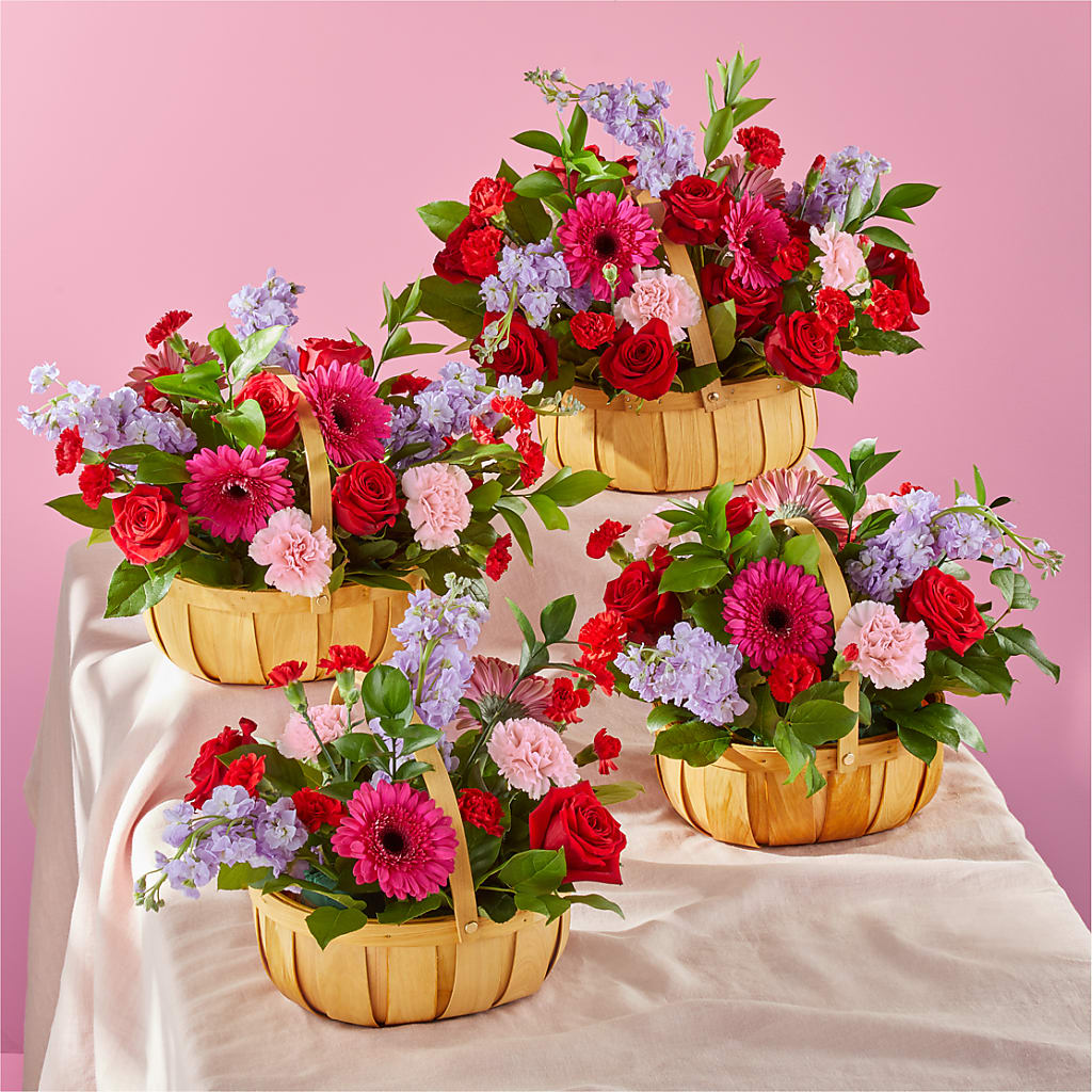Pink Picnic Basket – FARFANS FLOWERS & DECORATIONS LLC, Frederick MD