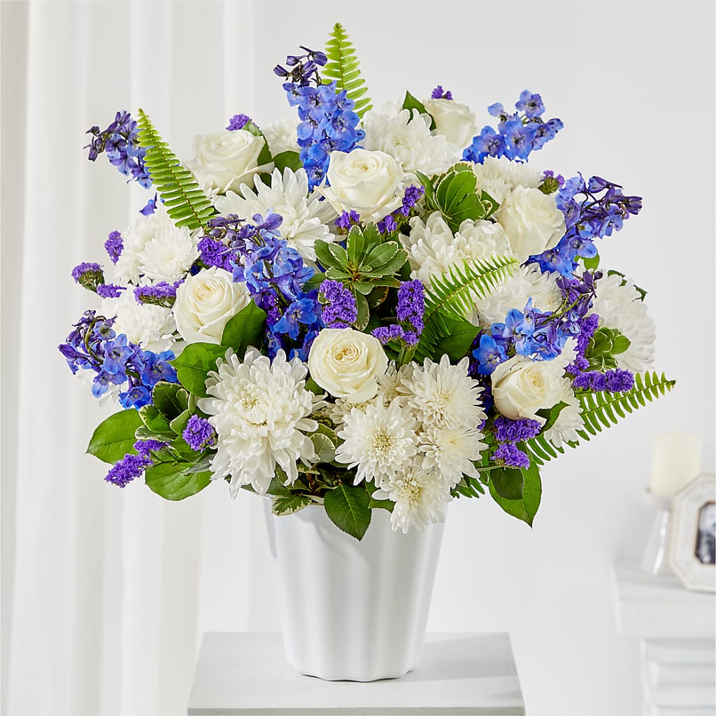 Hold Dear Tabletop Basket – FARFANS FLOWERS & DECORATIONS LLC, Frederick MD