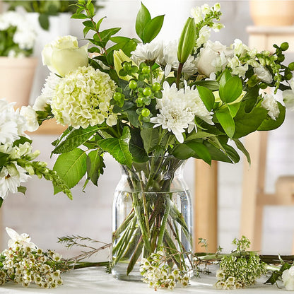 Classic Ivory – A Florist Original – FARFANS FLOWERS & DECORATIONS LLC, Frederick MD
