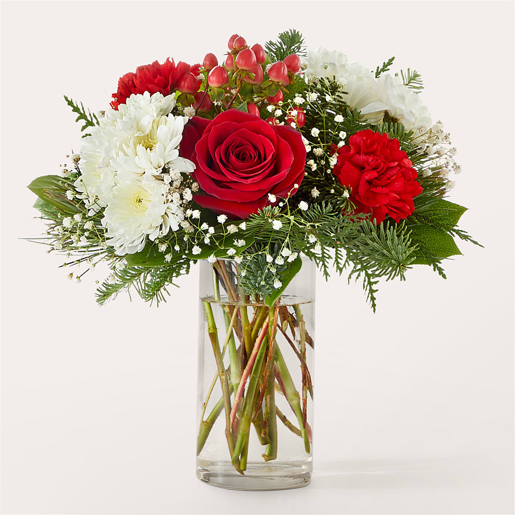 Chance of Flurries Bouquet – FARFANS FLOWERS & DECORATIONS LLC, Frederick MD
