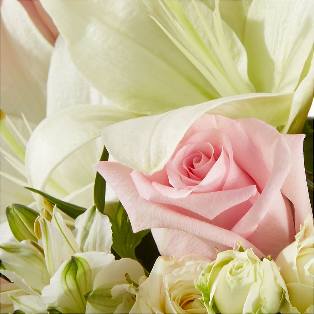Kindhearted Bouquet – FARFANS FLOWERS & DECORATIONS LLC, Frederick MD