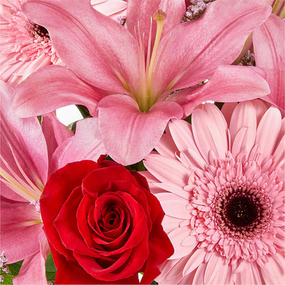 Lots of Love Bouquet – FARFANS FLOWERS & DECORATIONS LLC, Frederick MD