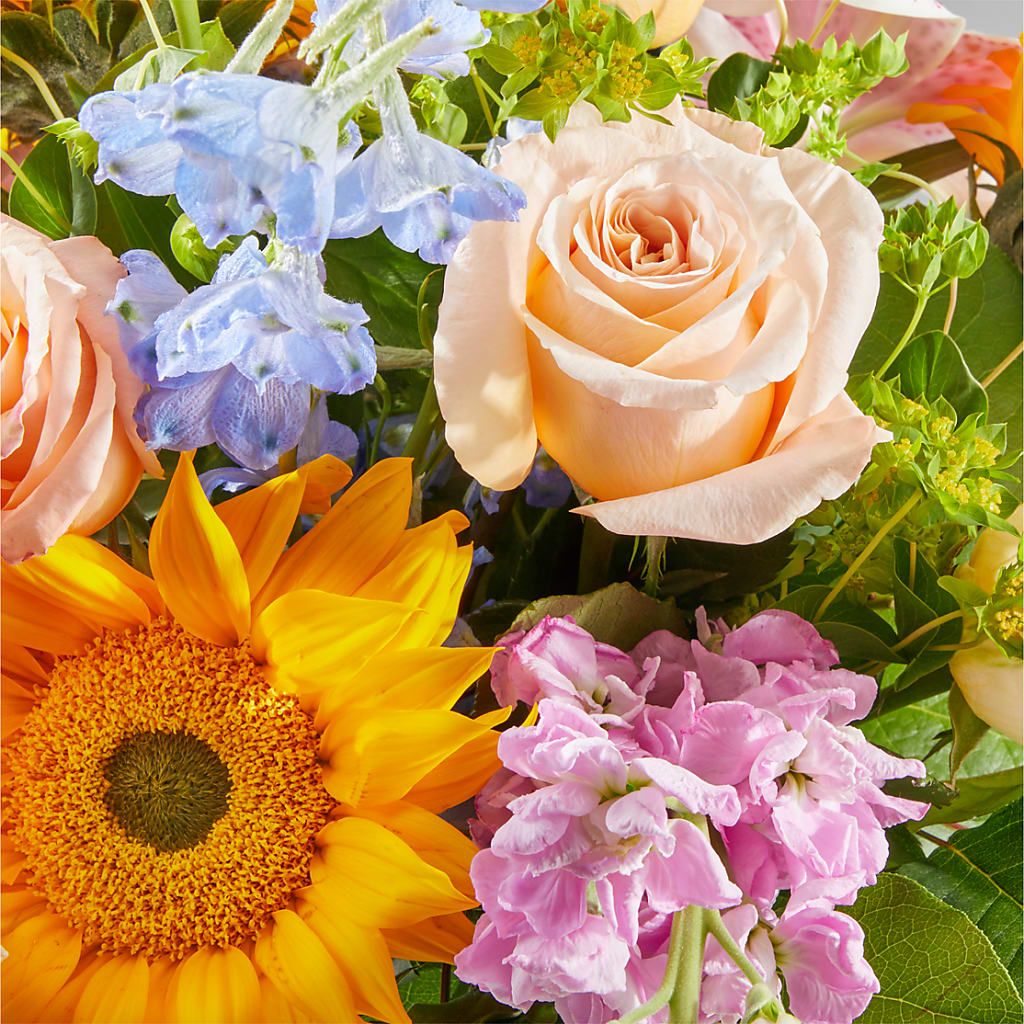 Dreamy Meadows Bouquet – FARFANS FLOWERS & DECORATIONS LLC, Frederick MD