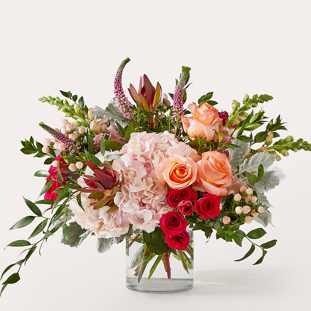 Glitz & Glam Bouquet – FARFANS FLOWERS & DECORATIONS LLC, Frederick MD