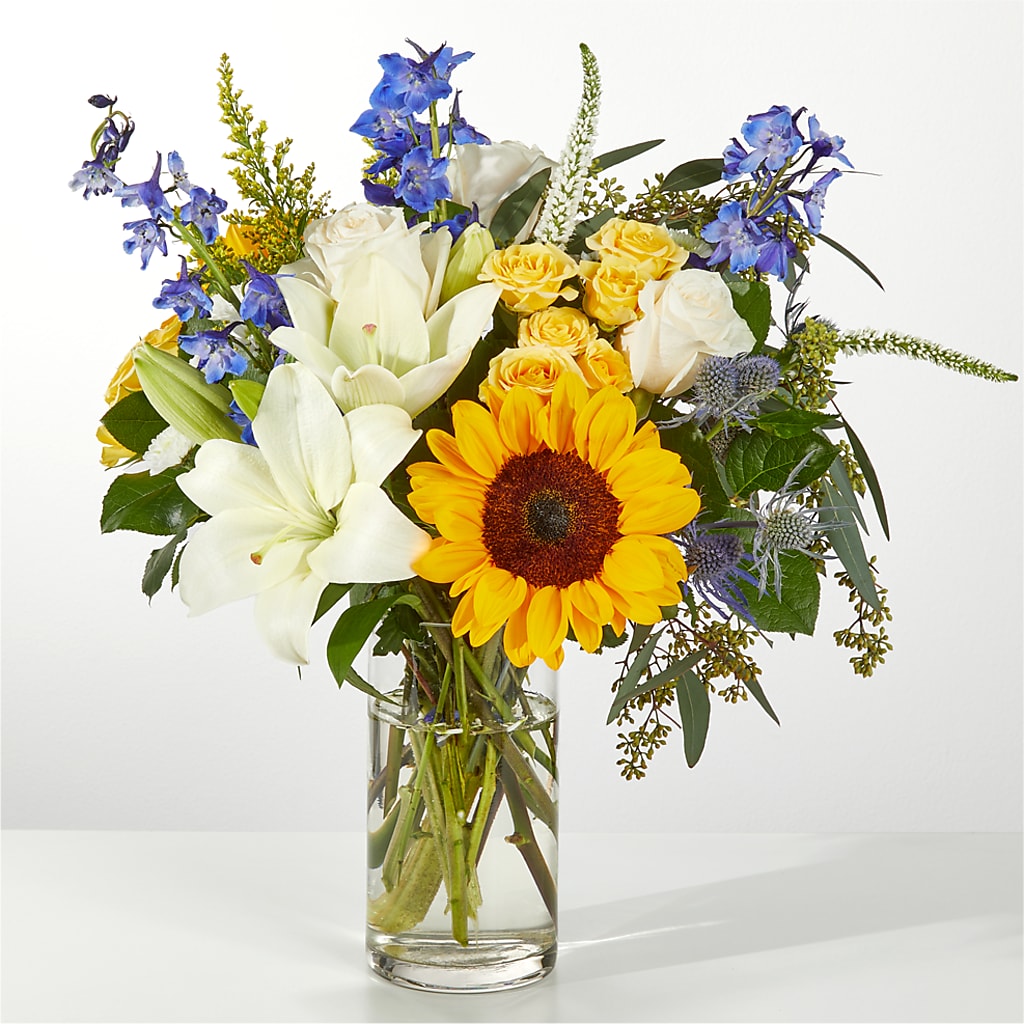Wonderfully Sunny Bouquet – FARFANS FLOWERS & DECORATIONS LLC, Frederick MD