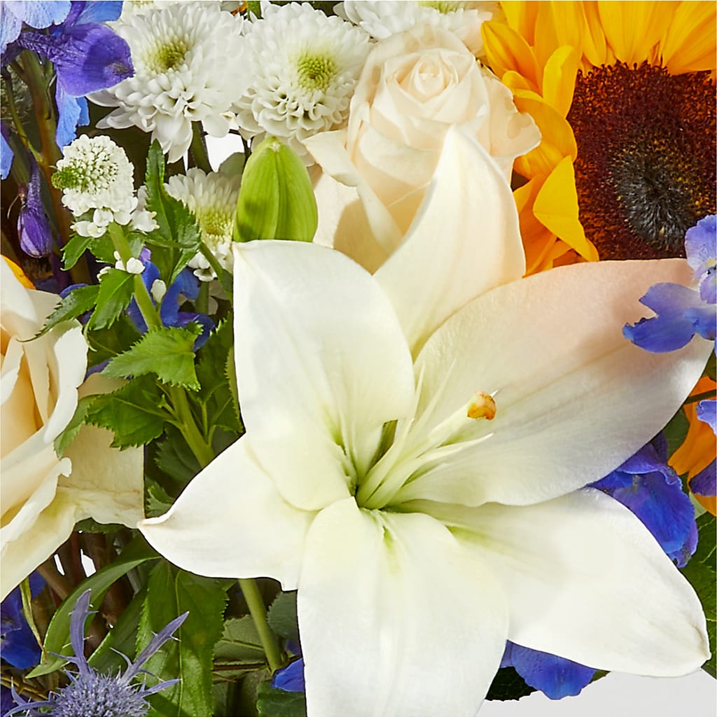 Wonderfully Sunny Bouquet – FARFANS FLOWERS & DECORATIONS LLC, Frederick MD