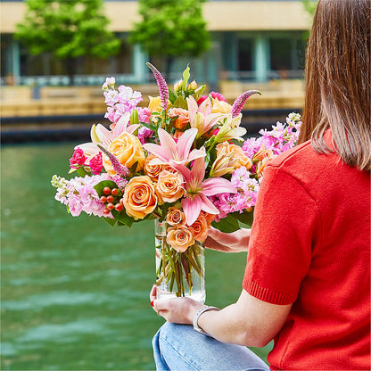 Bisous Bouquet – FARFANS FLOWERS & DECORATIONS LLC, Frederick MD
