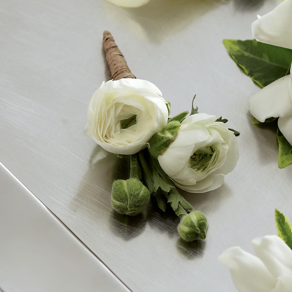 White Ranunculus Boutonniere – FARFANS FLOWERS & DECORATIONS LLC, Frederick MD