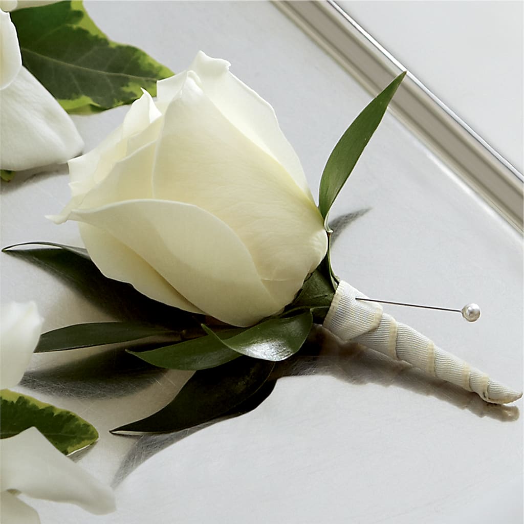 White Rose Boutonniere – FARFANS FLOWERS & DECORATIONS LLC, Frederick MD
